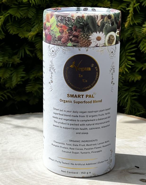 Smart Pal Nootropic Superfood Blend Organic Ingredients: chamomile, tulsi, date fruit, beetroot, lemon balm, pumpkin protein, raw cacao, passion flower, rosemary, coconut sugar, turmeric, and pineapple