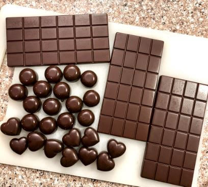 Image of vegan chocolate slab